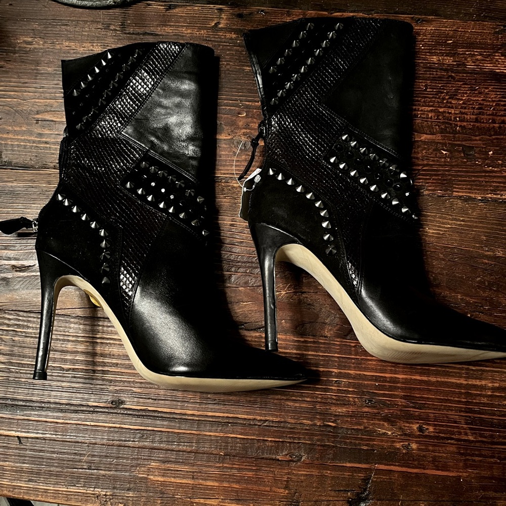 New Guess Leather Stud Boots